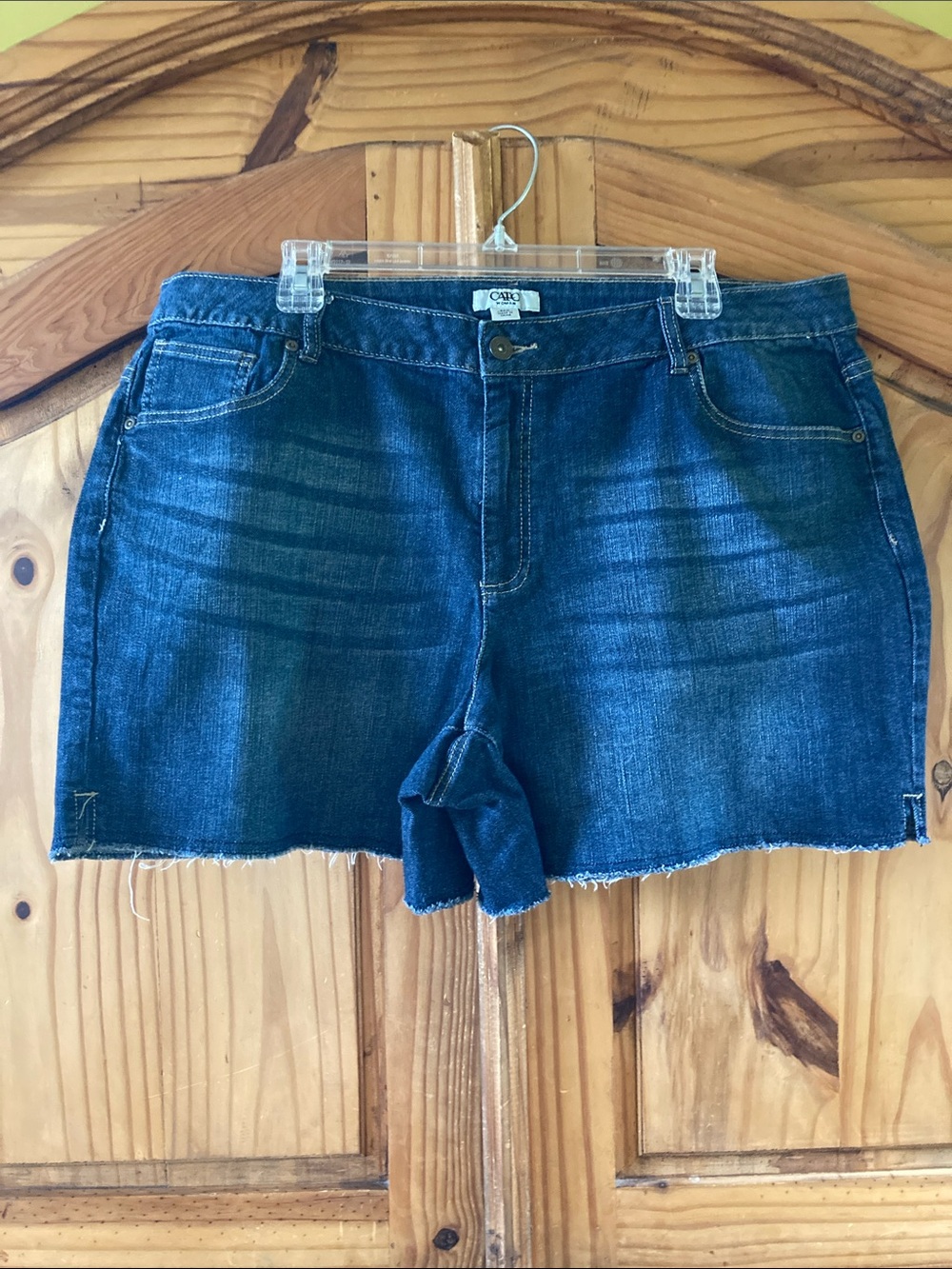 Women Cato Woman blue frayed hem jean shorts size 22W